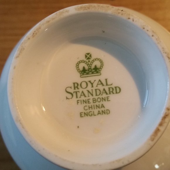 Bone China - Tea Cup and Saucer Set - England - Picture 3 of 3